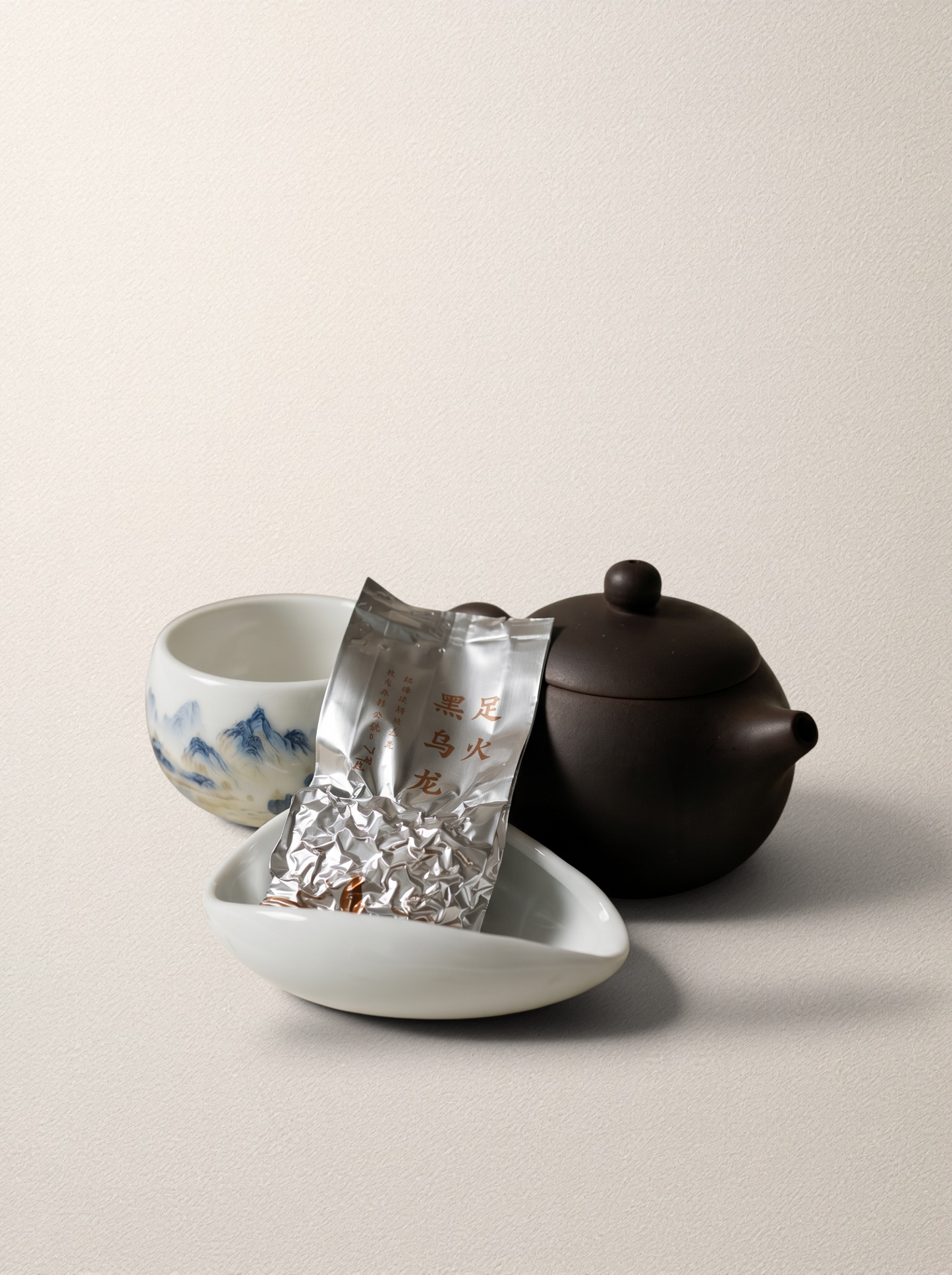 GABA Oolong brewed in cup — deep golden liquor, smooth and naturally sweet